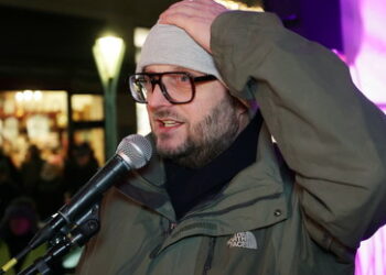 Correctiv-Geschäftsführer Schraven bezeichnet AfD-Politiker als Faschisten