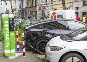 Cyberangriffe auf Fahrzeuge: Besonders gefährdet sind Elektroautos