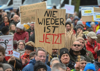 Demos "gegen rechts": Das vorerst letzte Aufgebot