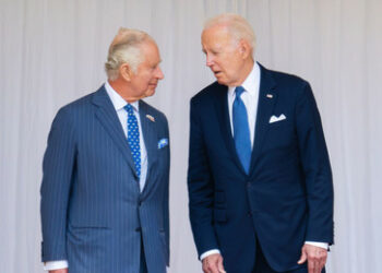 Ganze Nation in Aufregung: Brite (75) erhält Krebsdiagnose