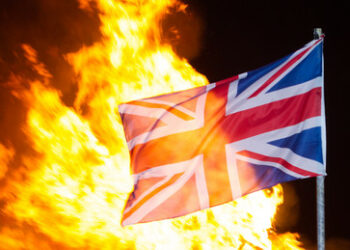 Großbritanniens Geheimdienst warnt vor höchstem Kriegsrisiko für das Land