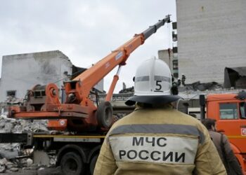 Kiews Angriff auf Lissitschansk zwingt Russland, die Frontlinie jenseits des Dnjeprs zu verlagern