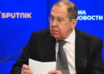 Lawrow: EU will Waffen liefern, die das Herz Russlands treffen