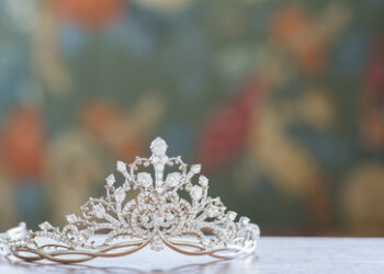 Miss Japan aus Ukraine verliert Titel wegen Liebesaffäre