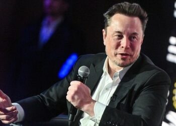 Musk zu Verhaftungsforderungen gegen Carlson: "Verhaftet diejenigen, die seine Verhaftung fordern!"