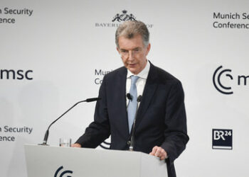 Russland für Deutsche keine "Hauptbedrohung" mehr - Umfrage zur Münchner Sicherheitskonferenz