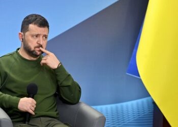 Selenskijs Zustimmungswerte sinken – Ukrainer werden auf Änderungen vorbereitet