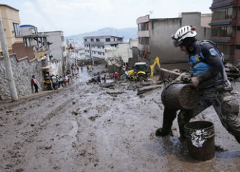 Überschwemmungen in Ecuador: Mehr als 86.000 Betroffene und mindestens sechs Tote