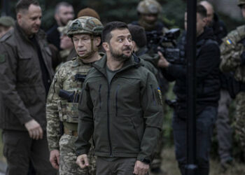 Umfrage: Die Ukrainer haben zu ihrem neuen Oberbefehlshaber viel weniger Vertrauen