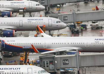 Wie die S-Bahn: Flüge zwischen Moskau und Sankt Petersburg alle 15 Minuten