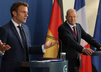 Bloomberg: Scholz und Macron kommen nicht miteinander klar