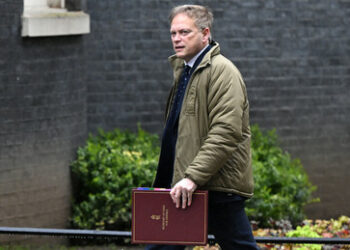 Britischer Verteidigungsminister warnt vor wachsenden "nuklearen Risiken"