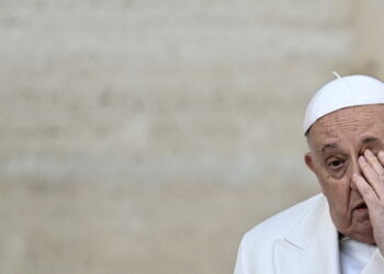 Der Balkonist – Mediale Kuckuckseier der Empörung über den Papst