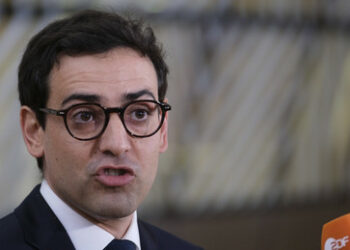 Frankreich gründet eine Allianz von Ländern, die bereit sind, Militär in die Ukraine zu entsenden