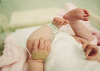 Geburtenrate in Deutschland auf tiefstem Stand seit 2009