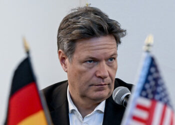 Habeck: "Israel kann jetzt nicht Halt machen" – Schutz der Zivilbevölkerung auch wichtig