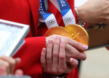 IOC: Rund 40 Russen dürfen bei Olympischen Spielen in Paris antreten