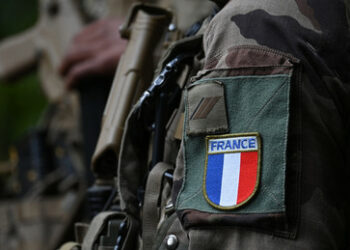 Le Monde: Frankreich erwägt seit Monaten Truppenentsendung in die Ukraine