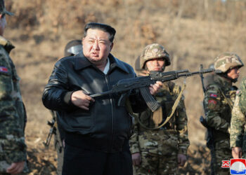 Nordkoreas Staatschef  ordnet verstärkte Kriegsvorbereitungen an