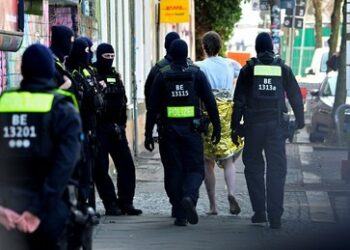 Polizeieinsatz in Berlin: Gesuchte RAF-Mitglieder nicht unter Festgenommenen