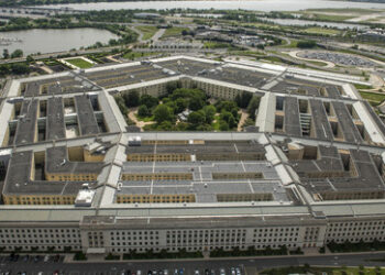 Prüfer: Pentagon gab 400 Millionen US-Dollar zu viel für die Ukraine aus