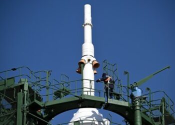 Roskosmos schickt erstmals weißrussische Kosmonautin ins All