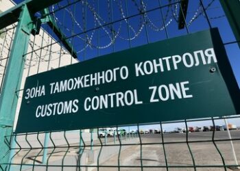 Sanktionskrieg: Russische Zollbeamte kontrollieren verstärkt Waren mit US-amerikanischem Ursprung