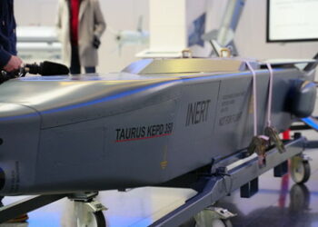 Spiegel-Kolumnist: Gegner von Taurus-Lieferung sind "politischer Rand"