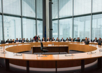 Taurus-Geheimnisverrat im Verteidigungsausschuss – eine(r) von 105 Anwesenden?