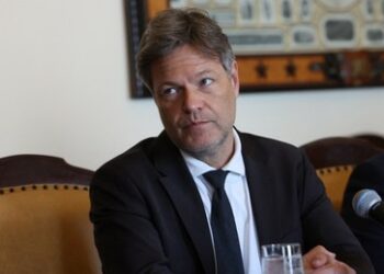 Wegen kritischem Bericht des Bundesrechnungshofs zur "Energiewende": Habeck ist beleidigt