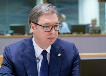 "Härter als je zuvor" - Vučić schwört Serben auf bevorstehenden Kampf ein