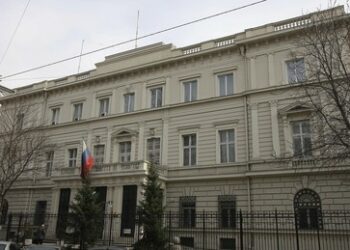 "Unerwünschter Eindruck" – Wiener Polizisten nahmen Geschenke der russischen Botschaft an