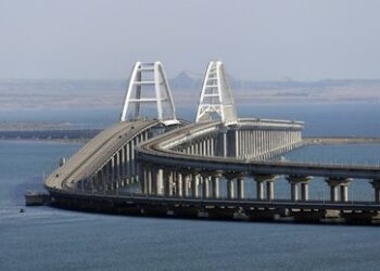 Guardian: Ukraine will Krim-Brücke in der ersten Hälfte 2024 angreifen
