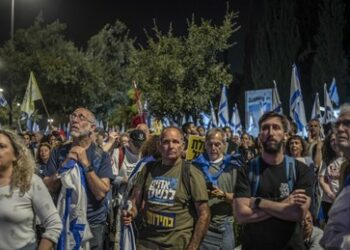 Israel: Proteste gegen Netanjahu – Offensive in Rafah weiterhin auf der Agenda