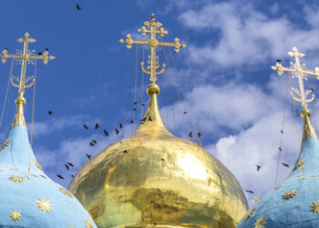 Nichtgläubige dürfen über Kirchen entscheiden: Oberstes Gericht der Ukraine entrechtet Orthodoxe