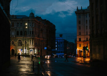 Stromversorgung gekappt: In Charkow erlöschen Licht und Hoffnung