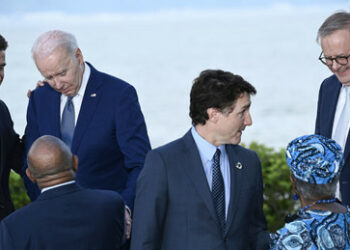 WSJ: Macron wird bei Angriff auf französische Armee in der Ukraine die USA nicht um Hilfe bitten