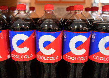 Financial Times: Westliche Unternehmen überdenken Abzugspläne aus Russland