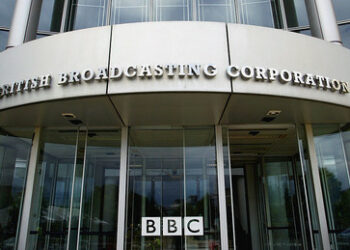 Großbritannien: BBC bittet britische Regierung um mehr Geld zur Bekämpfung von RT