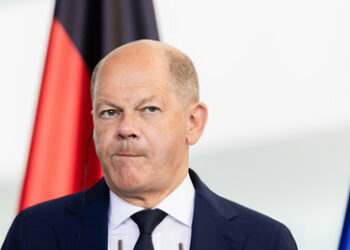 Hat ja hervorragend geklappt: Scholz wollte Ausbreitung von "Döp dödö döp" verhindern