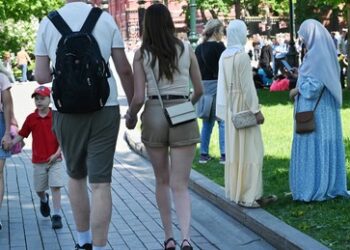 Im Interesse der Menschenrechte: Russische Regierung lehnt Verschleierungsverbot ab