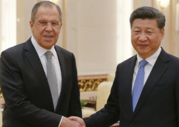 Lawrow im Interview: China könnte Ukraine-Friedenskonferenz ausrichten