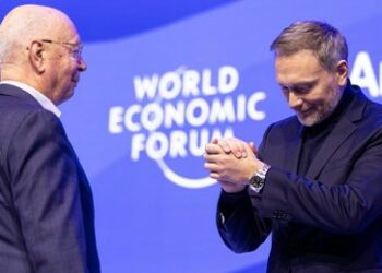 Medien: Klaus Schwab tritt vom Vorsitz des WEF zurück