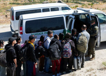 Medienbericht: USA wollen lateinamerikanische Migranten nach Europa abschieben