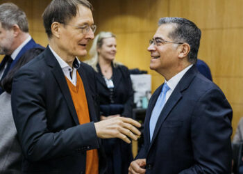 US-Gesundheitsminister hofft, dass WHO-Pandemievertrag noch zustande kommt