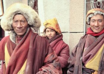 Uiguren als Mittel zum Zweck: Angebliche Zwangsarbeit in Xinjiang und der Handelskrieg gegen China