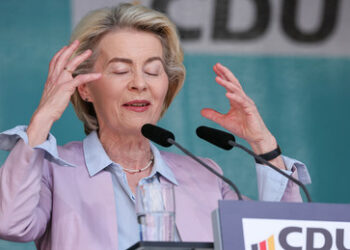 Von der Leyen: Impfung für den Geist und ein Schild für die Demokratie