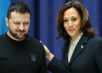 Biden lehnt Teilnahme an Selenskijs "Friedensgipfel" offiziell ab