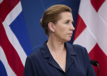 Dänische Ministerpräsidentin auf offener Straße angegriffen und verprügelt