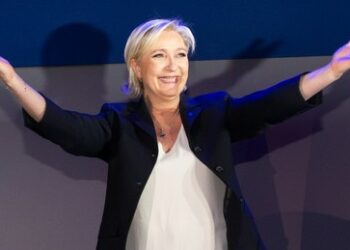Europawahl 2024: Le Pens Partei gewinnt in Frankreich deutlich